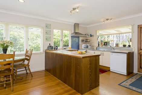 Photo of property in 100 Mansels Road, Parkvale, Tauranga, 3112