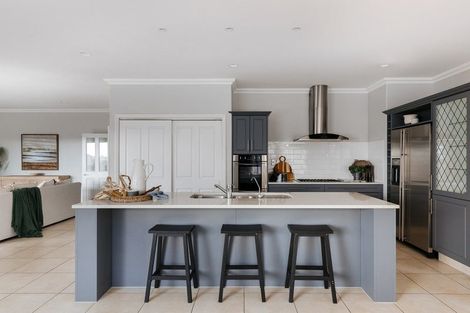 Photo of property in 8 Georgia Grove, Pyes Pa, Tauranga, 3112