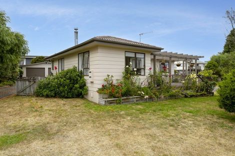 Photo of property in 2 Greenwich Street, Richmond Heights, Taupo, 3330