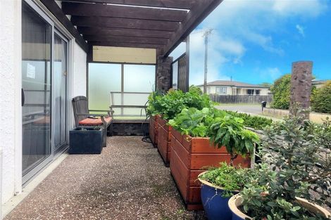 Photo of property in 12 Jellicoe Street, Waipukurau, 4200