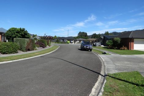 Photo of property in 5 Wicken Place, Reefton, 7830