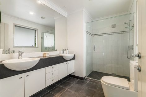 Photo of property in 466 Whitehills Road, Waitoki, Silverdale, 0994