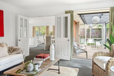 Photo of property in 77 Watford Street, Strowan, Christchurch, 8052