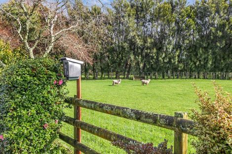 Photo of property in 95 Baker Road, Mangorei, New Plymouth, 4371