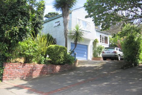 Photo of property in 33 Burma Road, Khandallah, Wellington, 6035