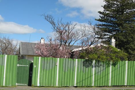 Photo of property in 5 Cuba Street, Marton, 4710