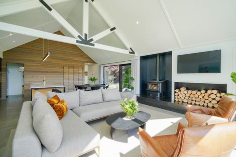 Photo of property in 10 Kennedy Way, New River Ferry, Invercargill, 9879