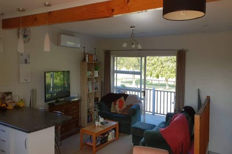 Photo of property in 51 Carlyle Street, Leamington, Cambridge, 3432