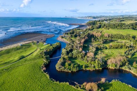 Photo of property in 255 Lwr Weld Road, Tataraimaka, New Plymouth, 4374