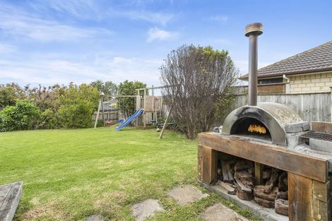 Photo of property in 70 Intrepid Crescent, Beachlands, Auckland, 2018