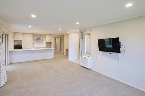 Photo of property in 136 Hay Street, Bromley, Christchurch, 8062