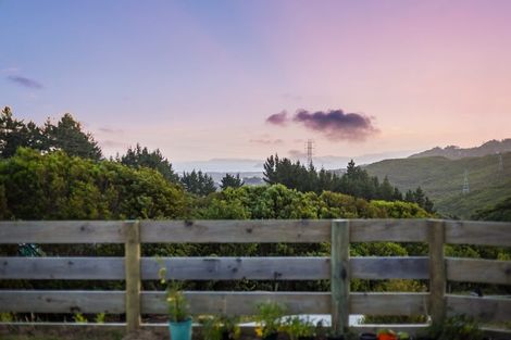 Photo of property in 53a Kaitangata Crescent, Kelson, Lower Hutt, 5010