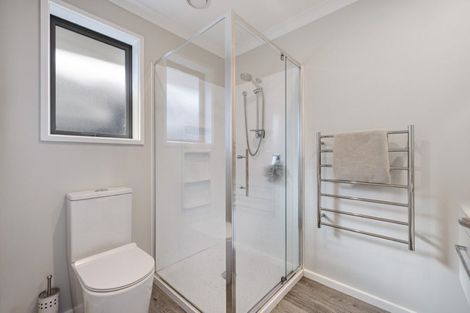 Photo of property in 3 Tractor Way, Papamoa, 3118