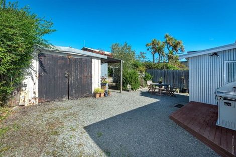 Photo of property in 91 Bowhill Road, New Brighton, Christchurch, 8083