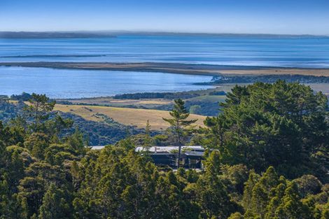 Photo of property in 102 West Road, Kaukapakapa, 0873