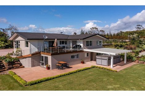 Photo of property in 410 Wiroa Road, Kerikeri, 0293