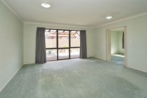 Photo of property in 16 Bouverie Crescent, Flagstaff, Hamilton, 3210