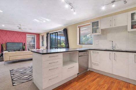 Photo of property in 45b Springs Road, Parakai, 0830