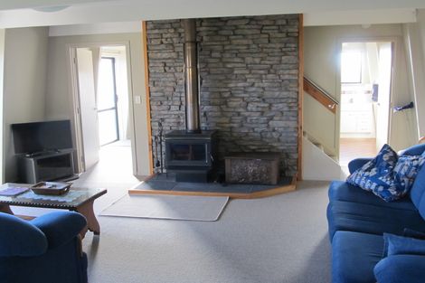 Photo of property in 23 Rowena Crescent, Motuoapa, Turangi, 3382