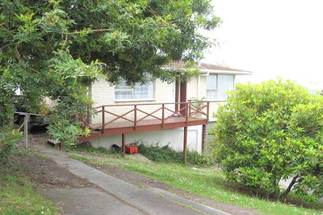 Photo of property in 1/74 Chivalry Road, Glenfield, Auckland, 0629
