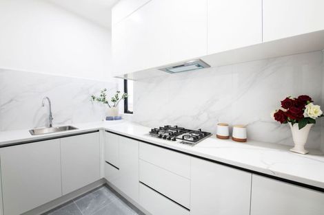 Photo of property in 42 Tir Conaill Avenue, Flat Bush, Auckland, 2019