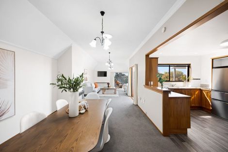 Photo of property in 4/100 Beerescourt Road, Beerescourt, Hamilton, 3200