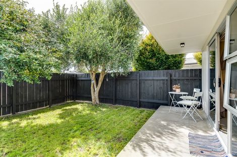 Photo of property in 50 Trigg Crescent, Taradale, Napier, 4112