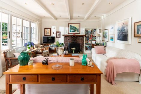 Photo of property in 1234 Paekakariki Hill Road, Paekakariki Hill, Porirua, 5381