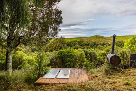 Photo of property in 71 County Heights Drive, Aokautere, Palmerston North, 4471