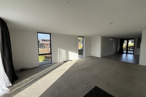 Photo of property in 18 Glen Dene Crescent, Wanaka, 9305