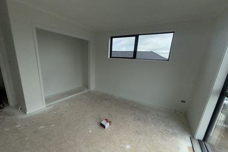 Photo of property in 15a Rose Leigh Drive, Cambridge, 3434