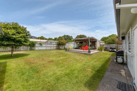 Photo of property in 2 Maclaren Street, Maymorn, Upper Hutt, 5018