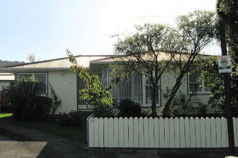 Photo of property in 21 Wetherby Grove, Wainuiomata, Lower Hutt, 5014