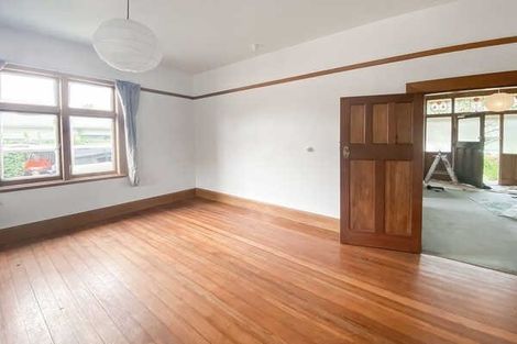 Photo of property in 142 Totara Street, Riccarton, Christchurch, 8041