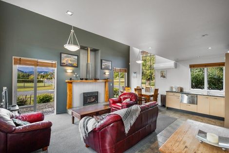 Photo of property in 16b Tay Street, Ohakune, 4625