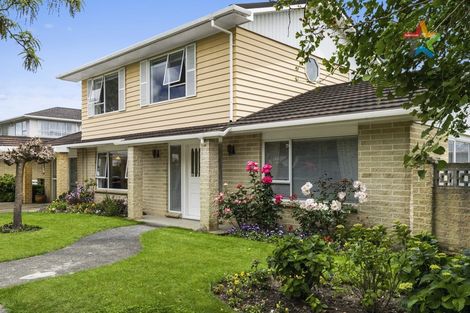 Photo of property in 12 De Menech Grove, Avalon, Lower Hutt, 5011