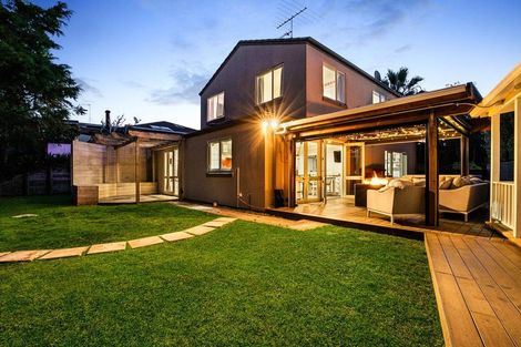 Photo of property in 19 Twin Court, Albany, Auckland, 0632