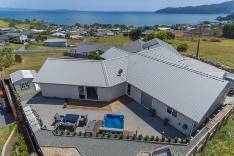 Photo of property in 11 Midgard Road, Coopers Beach, 0420