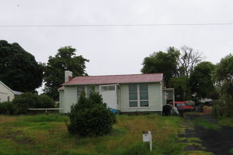 Photo of property in 24 Torino Street, Point England, Auckland, 1072