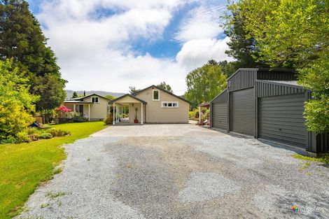 Photo of property in 110b Kaitoke Loop, Kaitoke, Upper Hutt, 5018