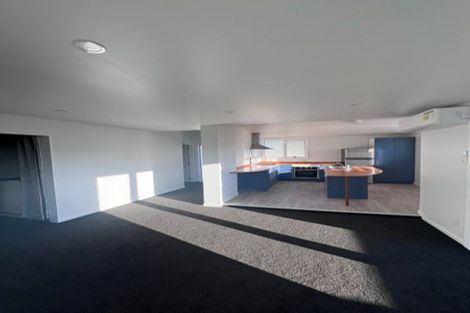 Photo of property in 6b Ahuriri Street, Strathmore Park, Wellington, 6022