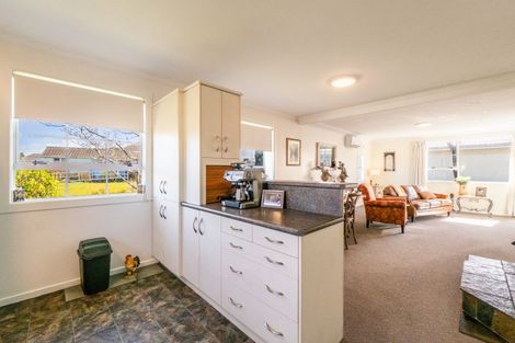 Photo of property in 73 Conway Crescent, Glengarry, Invercargill, 9810