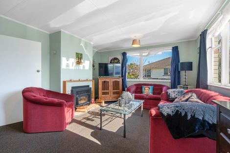 Photo of property in 46 Stuart Crescent, Masterton, 5810