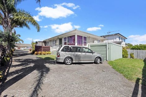 Photo of property in 1/80 Rangitoto Road, Papatoetoe, Auckland, 2025