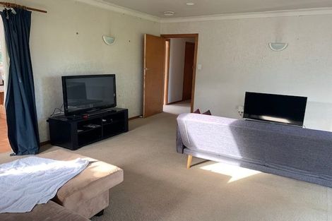 Photo of property in 5 Boys Place, Pakuranga Heights, Auckland, 2010