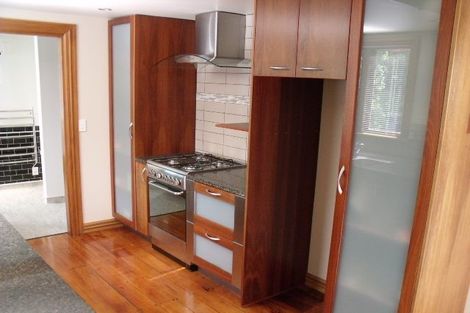 Photo of property in 27 Moffitt Street, Vogeltown, Wellington, 6021