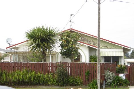 Photo of property in 268 Courtenay Street, Strandon, New Plymouth, 4312