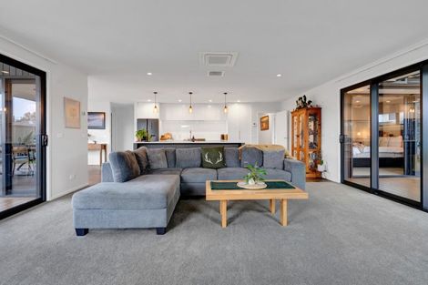 Photo of property in 7 Hodge Park Lane, Inglewood, 4330