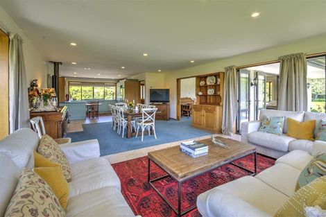 Photo of property in 301 School Road, West Eyreton, Rangiora, 7475