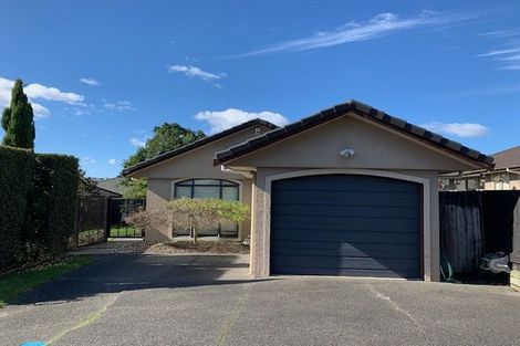 Photo of property in 22 Zefiro Drive, Massey, Auckland, 0614
